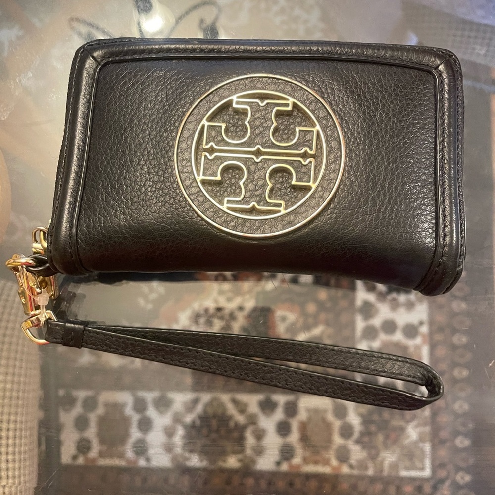 Tory Burch wallet